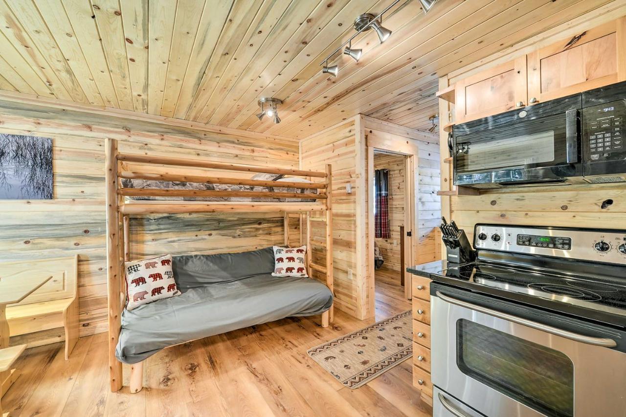 Cozy Island Park Cabin, 20 Mi To Yellowstone! Екстериор снимка